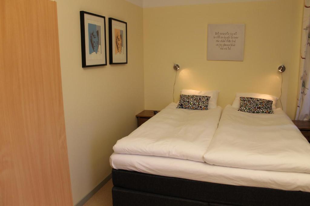 Stationshusets Hotell Och Cafe 셰핑 객실 사진
